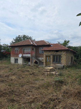 Продава Къща, с. Климентово