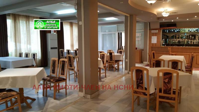 Продава  Хотел област Стара Загора , с. Старозагорски бани , 3000 кв.м | 94854197