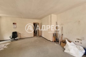 Продава 3-стаен, град София