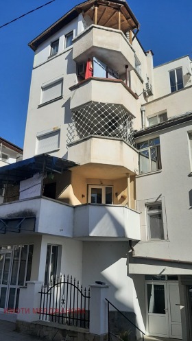 Продажба на тристайни апартаменти в град Стара Загора - изображение 20 