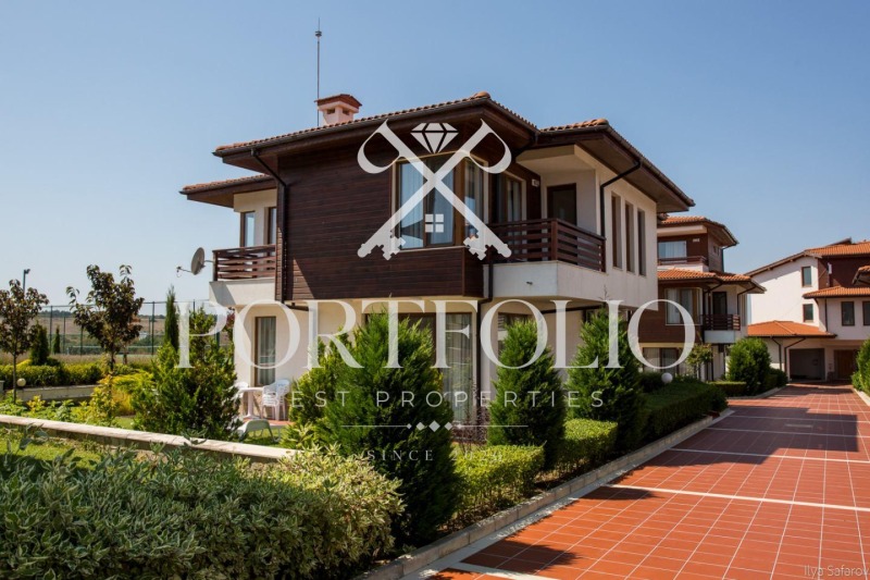 Продава КЪЩА, област Бургас, с. Лозенец • 339000 € / 663026.37 лв. • 41078242 1 — Holmes.bg Продава КЪЩА, област Бургас, с. Лозенец • 339000 € / 663026.37 лв. • 41078242 1