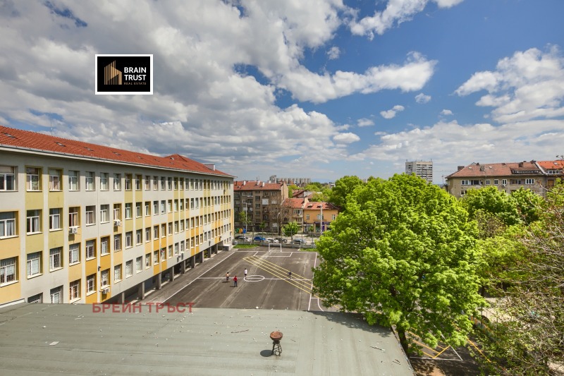 Продава 3-СТАЕН, град София, Център • 398000 € / 778420.34 лв. • 68393490 1 — Holmes.bg Продава 3-СТАЕН, град София, Център • 398000 € / 778420.34 лв. • 68393490 1