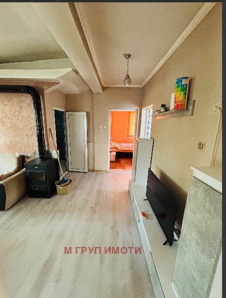 Продава КЪЩА, област Пазарджик, с. Варвара • 102000 € / 199494.66 лв. • 89160055 1 — Holmes.bg Продава КЪЩА, област Пазарджик, с. Варвара • 102000 € / 199494.66 лв. • 89160055 1