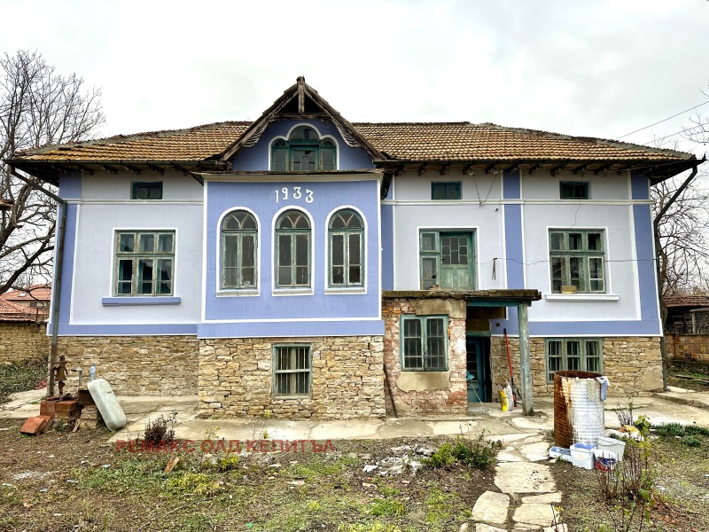 Продава  Къща, област Велико Търново, с. Ресен • 40 000 EUR • ID 29279357 — holmes.bg - [1] 