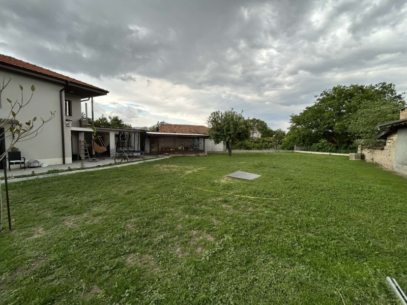 Продава КЪЩА, област Стара Загора, с. Черганово • 239000 € / 467443.37 лв. • 48709592 1 — Holmes.bg Продава КЪЩА, област Стара Загора, с. Черганово • 239000 € / 467443.37 лв. • 48709592 1