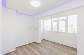 Обява Продава 3-СТАЕН,град Варна, Владислав Варненчик 1>