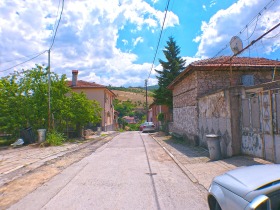Продава Къща, гр. Перущица