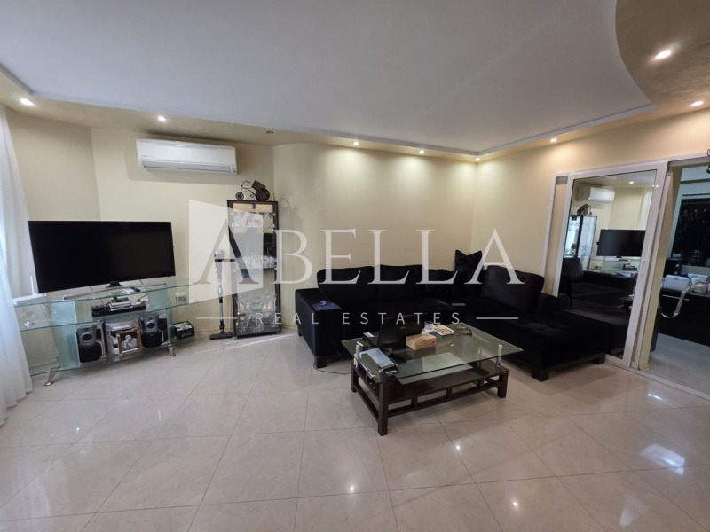 Продава 3-СТАЕН, град София, Оборище • 365000 € / 713877.95 лв. • 63756956 1 — Holmes.bg Продава 3-СТАЕН, град София, Оборище • 365000 € / 713877.95 лв. • 63756956 1