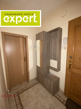 Обява Продава 3-СТАЕН,град Плевен, Идеален център