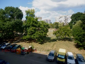Продава 3-стаен, град София
