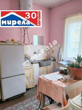 Продажба на етажи от къща в област Габрово - изображение 4 