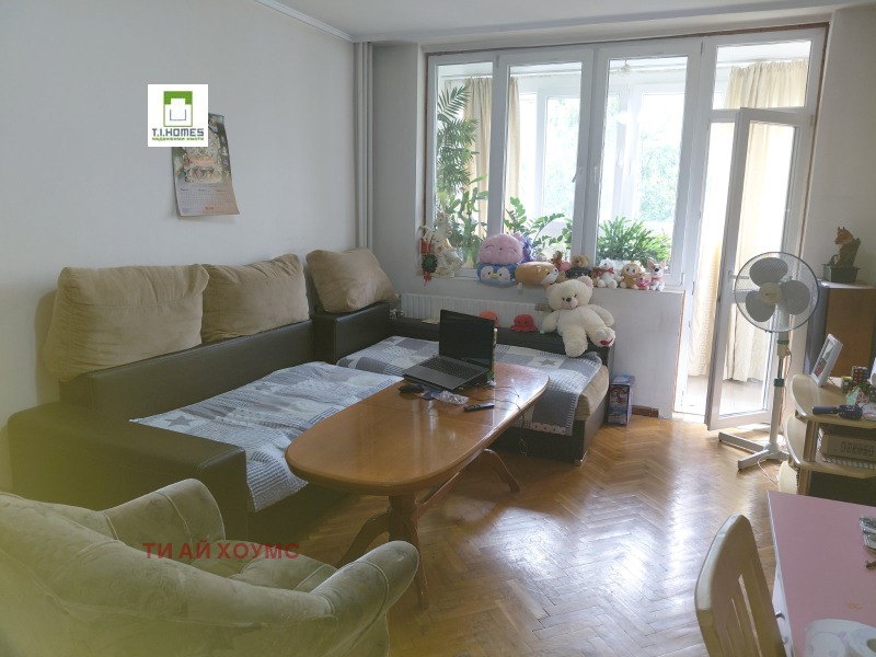 Продава 3-СТАЕН, град София, Надежда 2 • 249900 € • 51091169 1 — Holmes.bg Продава 3-СТАЕН, град София, Надежда 2 • 249900 € • 51091169 1