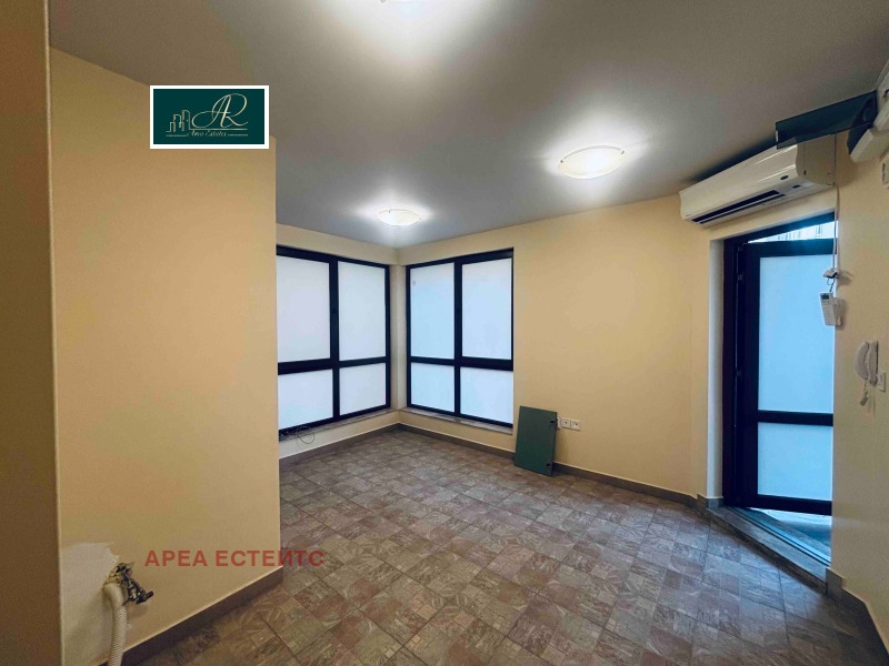 Продава ОФИС, град Бургас, Лазур • 54500 € • 74168053 1 — Holmes.bg Продава ОФИС, град Бургас, Лазур • 54500 € • 74168053 1