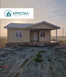 Продава Къща, с. Крислово