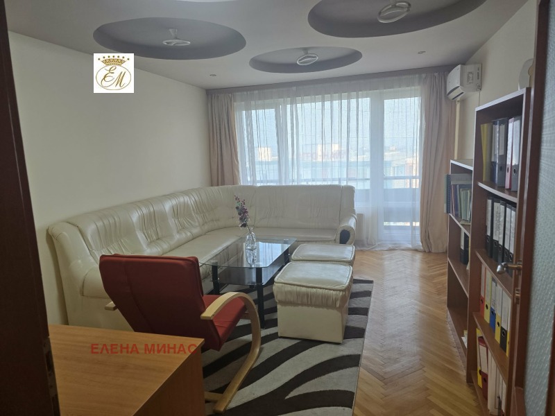Продава 3-СТАЕН, град Шумен, Тракия • 130000 € • 26084706 1 — Holmes.bg Продава 3-СТАЕН, град Шумен, Тракия • 130000 € • 26084706 1