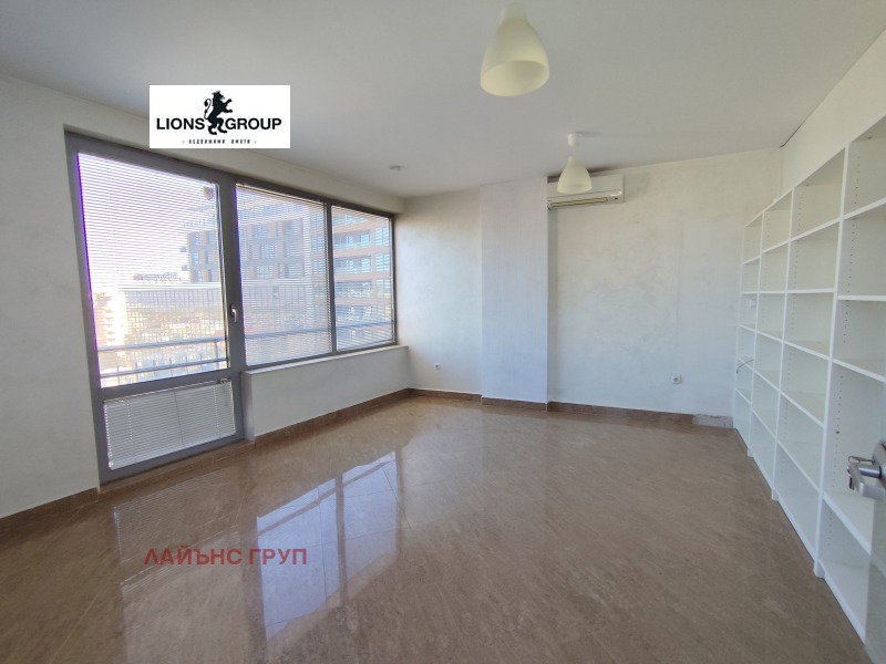 Продава ОФИС, град София, Малинова долина • 180000 € / 352049.40 лв. • 49428264 1 — Holmes.bg Продава ОФИС, град София, Малинова долина • 180000 € / 352049.40 лв. • 49428264 1