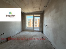 Обява Продава 3-СТАЕН,град Бургас, Хоризонт