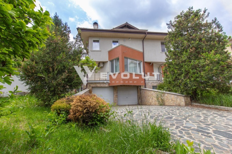 Продава КЪЩА, град София, Драгалевци • 1200000 € / 2346996.00 лв. • 39017924 1 — Holmes.bg Продава КЪЩА, град София, Драгалевци • 1200000 € / 2346996.00 лв. • 39017924 1