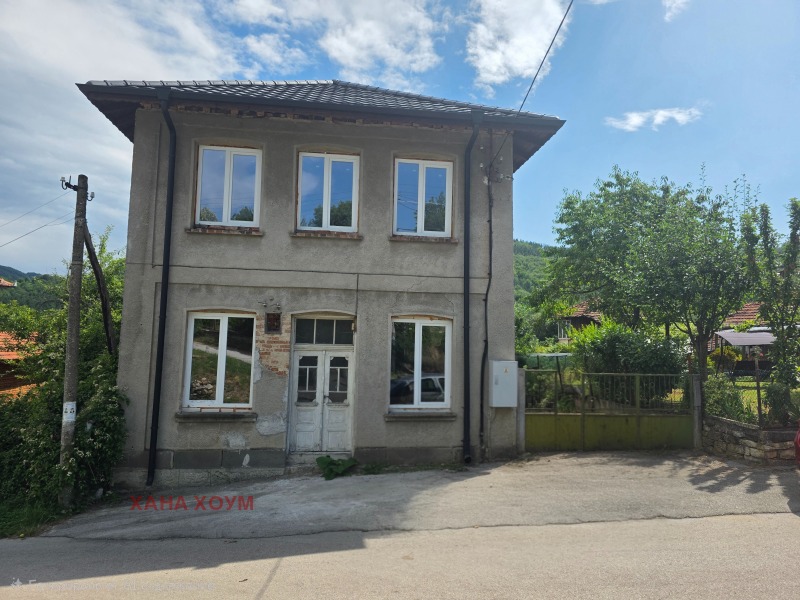 Продава КЪЩА, област Ловеч, с. Терзийско • 62000 € • 43765693 1 — Holmes.bg Продава КЪЩА, област Ловеч, с. Терзийско • 62000 € • 43765693 1