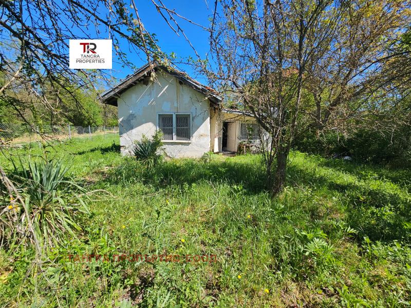 Продава ВИЛА, област Перник, с. Поцърненци • 40000 € / 78233.20 лв. • 18653884 1 — Holmes.bg Продава ВИЛА, област Перник, с. Поцърненци • 40000 € / 78233.20 лв. • 18653884 1