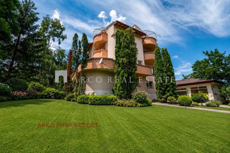 Продава КЪЩА, град София, с. Кокаляне • 890000 € • 43261487 1 — Holmes.bg Продава КЪЩА, град София, с. Кокаляне • 890000 € • 43261487 1