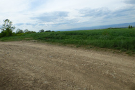 ПАРЦЕЛ, 560 m2 - Holmes.bg ПАРЦЕЛ, 560 m2