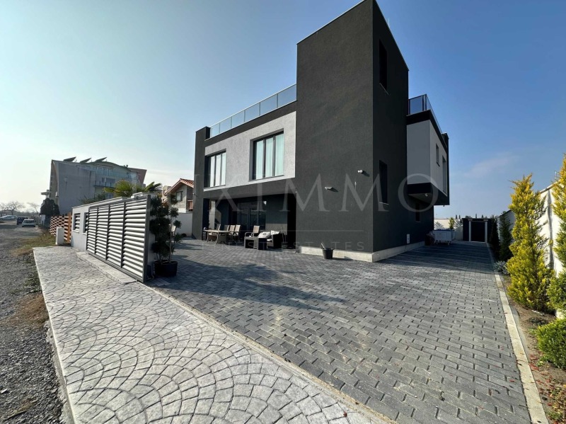 Продава  Къща, област Бургас, с. Равда •  550 000 EUR • ID 80884735 — holmes.bg - [1] 