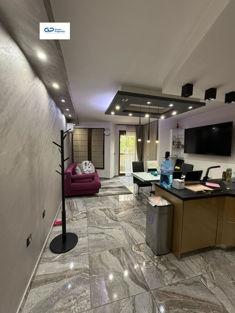 Продава 3-СТАЕН, град София, Редута • 310000 € / 606307.30 лв. • 17156277 1 — Holmes.bg Продава 3-СТАЕН, град София, Редута • 310000 € / 606307.30 лв. • 17156277 1