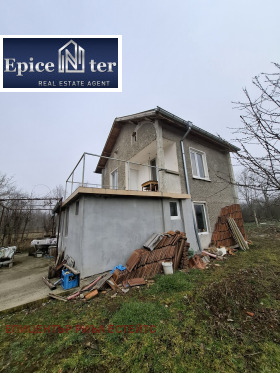 Обява Продава КЪЩА,с. Прибой, област Перник