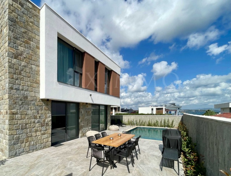 Продава КЪЩА, област Бургас, с. Лозенец • 520000 € / 1017031.60 лв. • 64862751 1 — Holmes.bg Продава КЪЩА, област Бургас, с. Лозенец • 520000 € / 1017031.60 лв. • 64862751 1