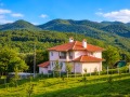 Продава КЪЩА, област Ловеч, с. Старо село • 265000 € • 11700314 1 — Holmes.bg Продава КЪЩА, област Ловеч, с. Старо село • 265000 € • 11700314 1