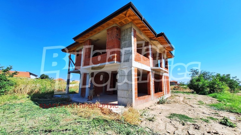 Продава КЪЩА, област Пловдив, с. Първенец • 218000 € / 426370.94 лв. • 61977696 1 — Holmes.bg Продава КЪЩА, област Пловдив, с. Първенец • 218000 € / 426370.94 лв. • 61977696 1