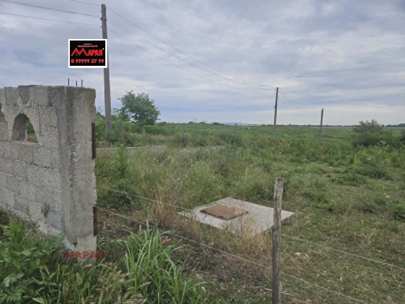 Продава ПАРЦЕЛ, област Русе, с. Бъзън • 55000 € / 107570.65 лв. • 40678161 1 — Holmes.bg Продава ПАРЦЕЛ, област Русе, с. Бъзън • 55000 € / 107570.65 лв. • 40678161 1
