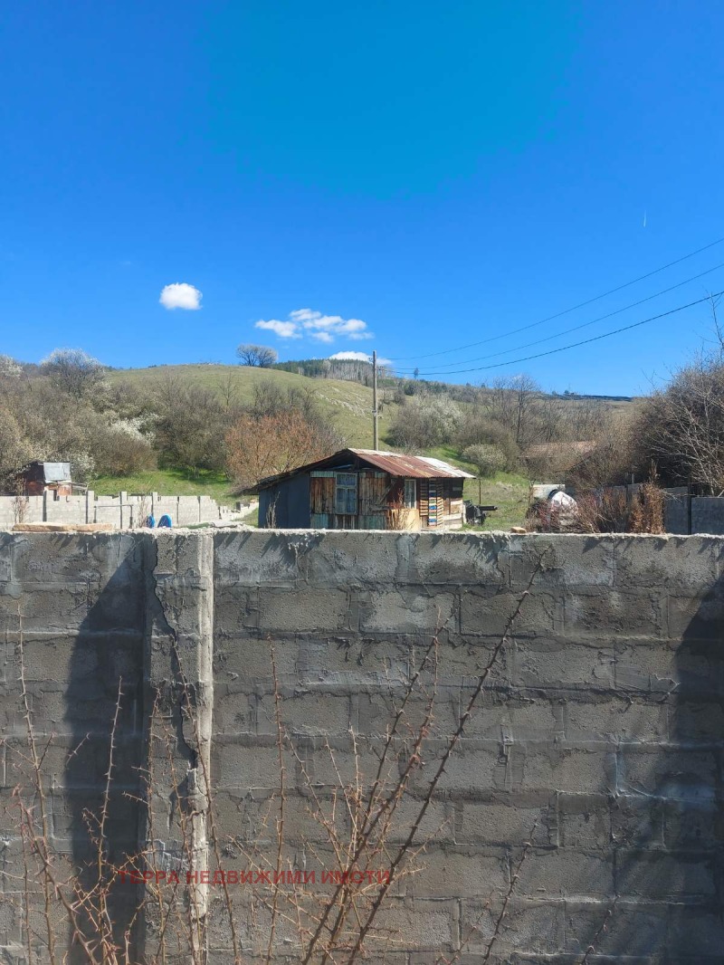 Продава КЪЩА, област Перник, гр. Брезник • 100000 € / 195583.00 лв. • 32583387 1 — Holmes.bg Продава КЪЩА, област Перник, гр. Брезник • 100000 € / 195583.00 лв. • 32583387 1