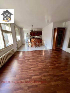 Обява Продава 4-СТАЕН,град София, Бъкстон