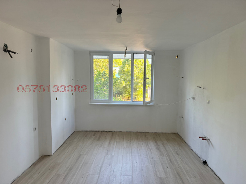 Продава 3-СТАЕН, област Сливен, гр. Нова Загора • 84500 € • 29601345 1 — Holmes.bg Продава 3-СТАЕН, област Сливен, гр. Нова Загора • 84500 € • 29601345 1