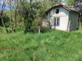 Продажба на имоти в с. Рельово, област София - изображение 1 