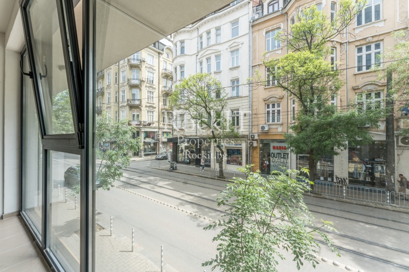 Продава ОФИС, град София, Център • 575000 € / 1124602.25 лв. • 22815475 1 — Holmes.bg Продава ОФИС, град София, Център • 575000 € / 1124602.25 лв. • 22815475 1