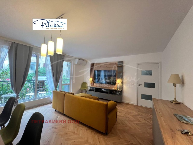 Продава 3-СТАЕН, град Бургас, Център • 385000 € / 752994.55 лв. • 89402305 1 — Holmes.bg Продава 3-СТАЕН, град Бургас, Център • 385000 € / 752994.55 лв. • 89402305 1