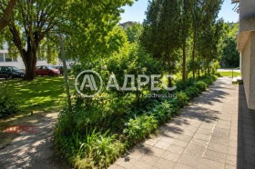 Обява Продава 3-СТАЕН,град Варна, Център