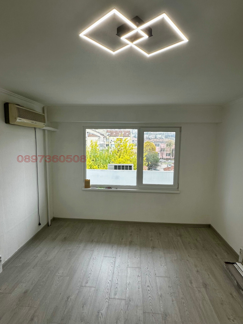 Продава 2-СТАЕН, град Русе, Родина 3 • 63000 € / 123217.29 лв. • 28116440 1 — Holmes.bg Продава 2-СТАЕН, град Русе, Родина 3 • 63000 € / 123217.29 лв. • 28116440 1