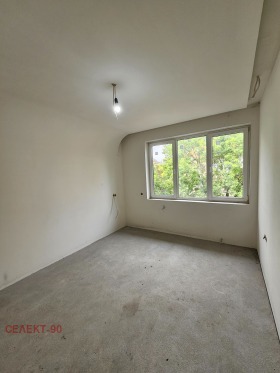 Обява Продава 3-СТАЕН,град Перник, Твърди ливади