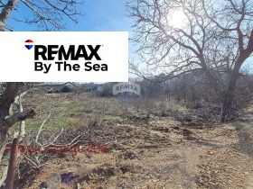 ПАРЦЕЛ, 765 m2 - Holmes.bg ПАРЦЕЛ, 765 m2