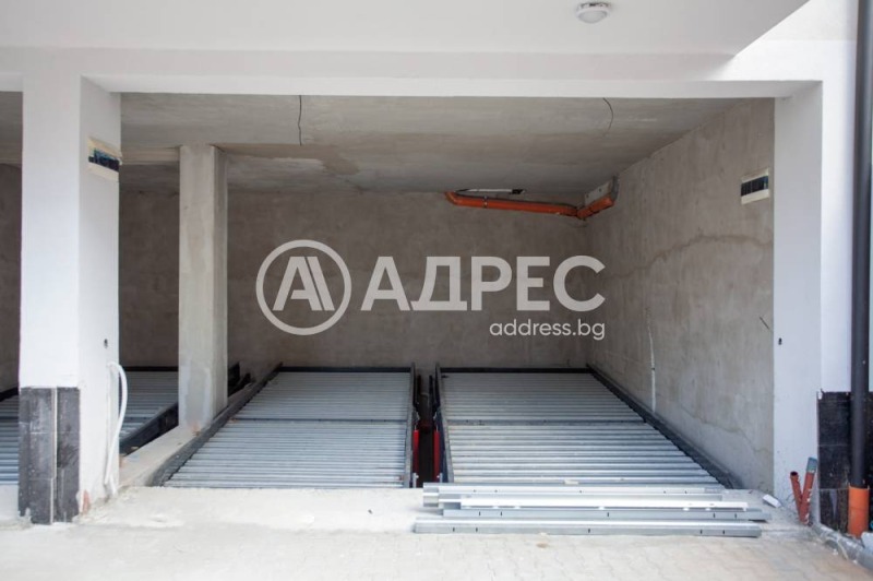 Продава ГАРАЖ, ПАРКОМЯСТО, град София, Център • 55000 € • 60292015 1 — Holmes.bg Продава ГАРАЖ, ПАРКОМЯСТО, град София, Център • 55000 € • 60292015 1