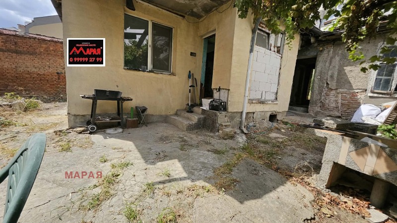Продава КЪЩА, град Русе, Ялта • 102999 € • 15538571 1 — Holmes.bg Продава КЪЩА, град Русе, Ялта • 102999 € • 15538571 1