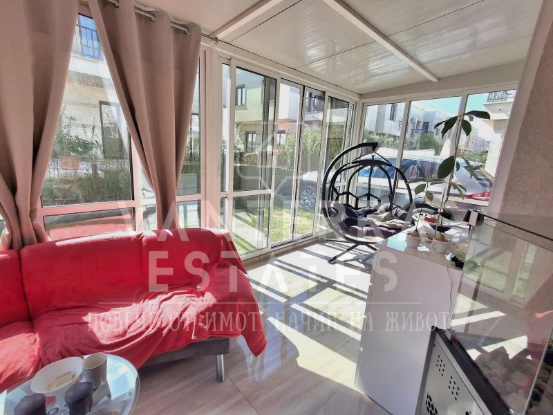 Продава КЪЩА, град Бургас, Сарафово • 314000 € / 614130.62 лв. • 76684628 1 — Holmes.bg Продава КЪЩА, град Бургас, Сарафово • 314000 € / 614130.62 лв. • 76684628 1