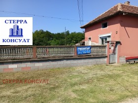 Продава Къща, гр. Койнаре