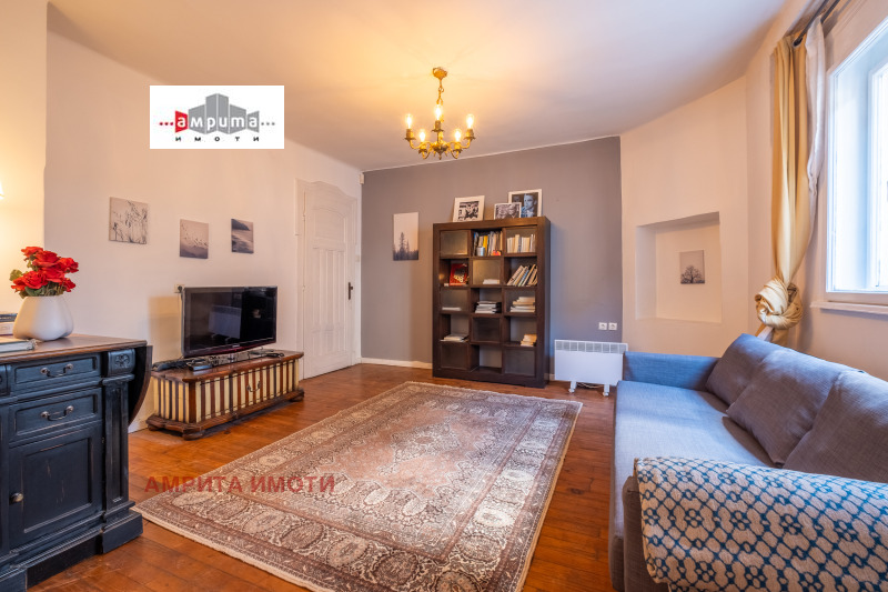 Продава МНОГОСТАЕН, град София, Център • 938000 € • 17421272 1 — Holmes.bg Продава МНОГОСТАЕН, град София, Център • 938000 € • 17421272 1