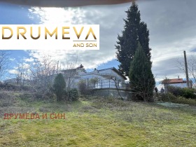 Обява Продава КЪЩА,град Варна, м-т Боровец - север