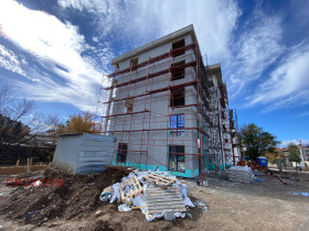 Обява Продава 3-СТАЕН,град Перник, Изток